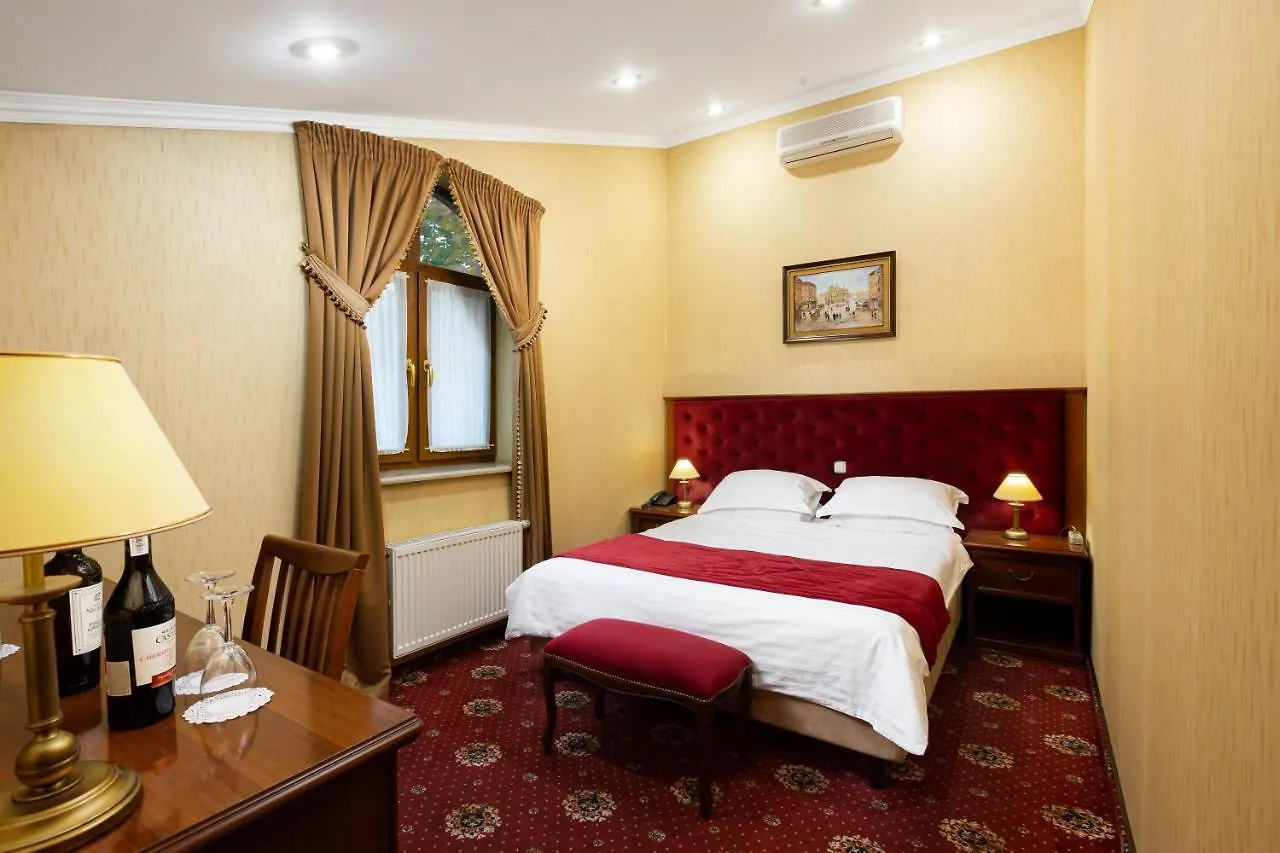 Chopin Hotel Lwów