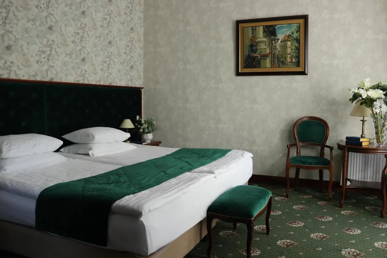 Chopin Hotel Lwów
