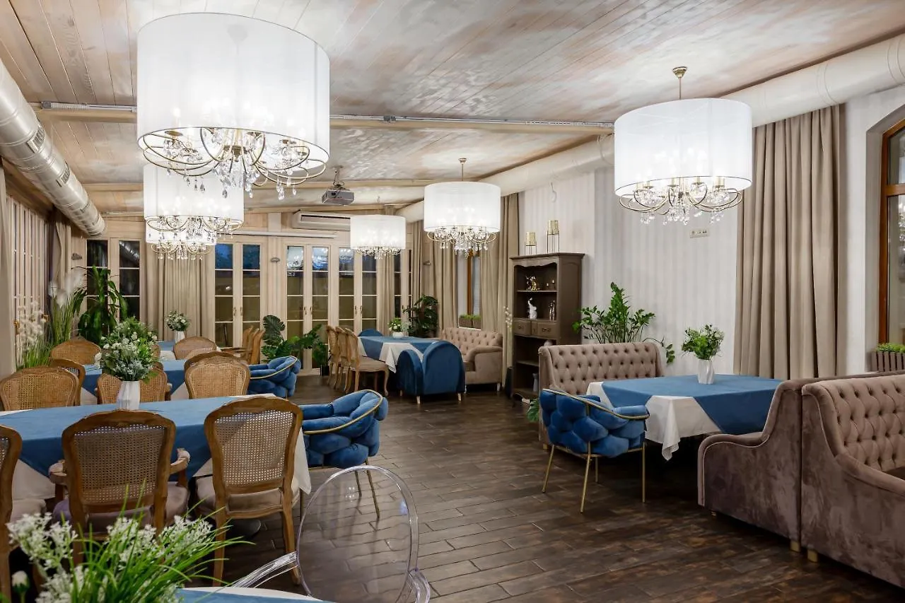 Chopin Hotel Lemberg
