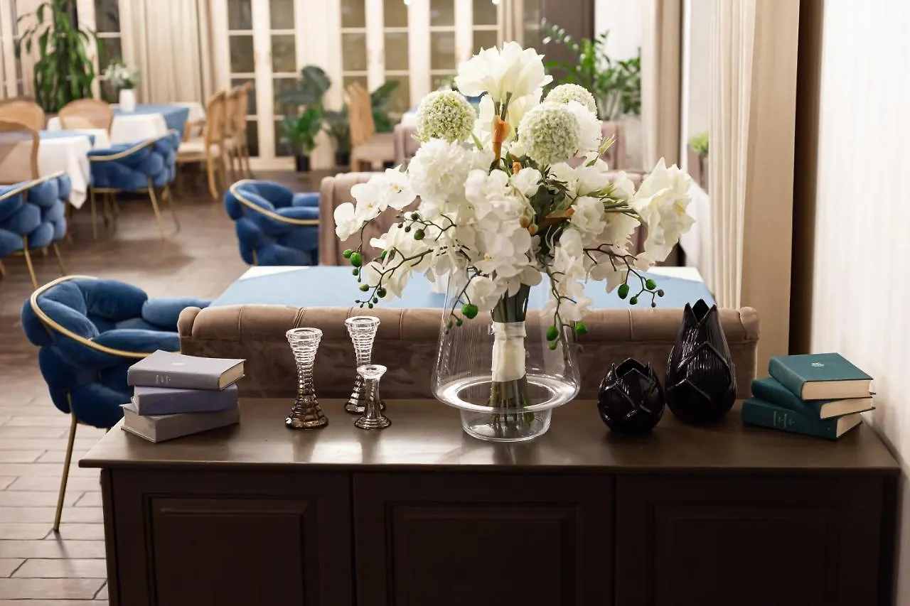 Chopin Hotel Lviv