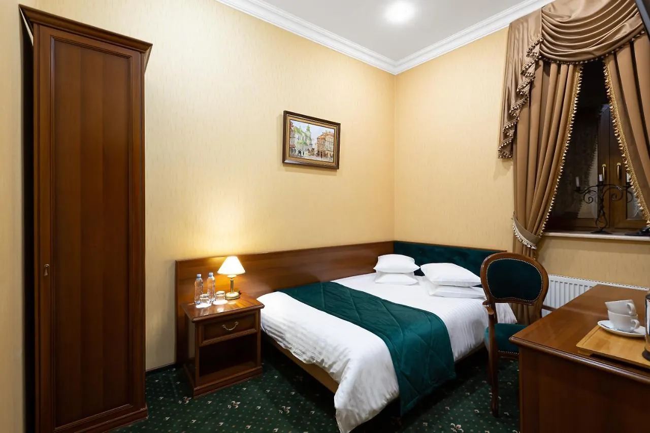 Chopin Hotel Lviv